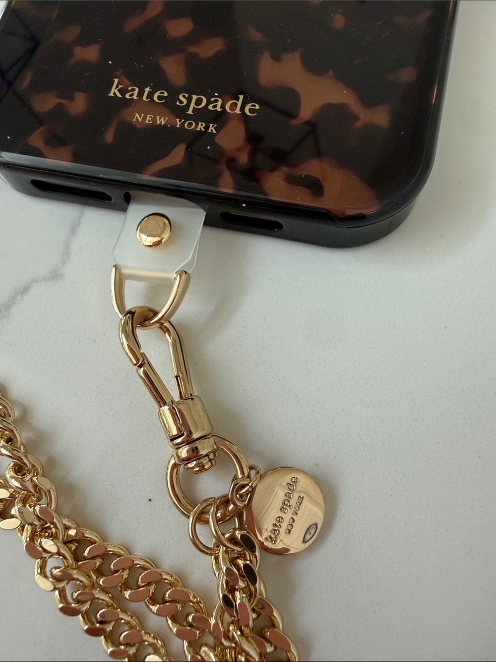 kate spade Tortoise Print iPhone 15 Pro Max Phone Case with Gold Chain Strap - Picture 5 of 5